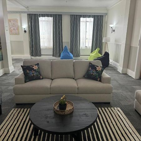 4 Large Bedroom Apartment In The City 哈士汀 外观 照片