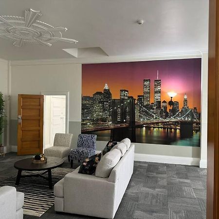 4 Large Bedroom Apartment In The City 哈士汀 外观 照片