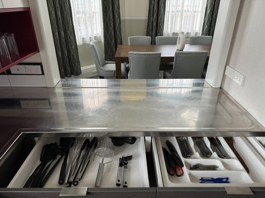4 Large Bedroom Apartment In The City 哈士汀 外观 照片